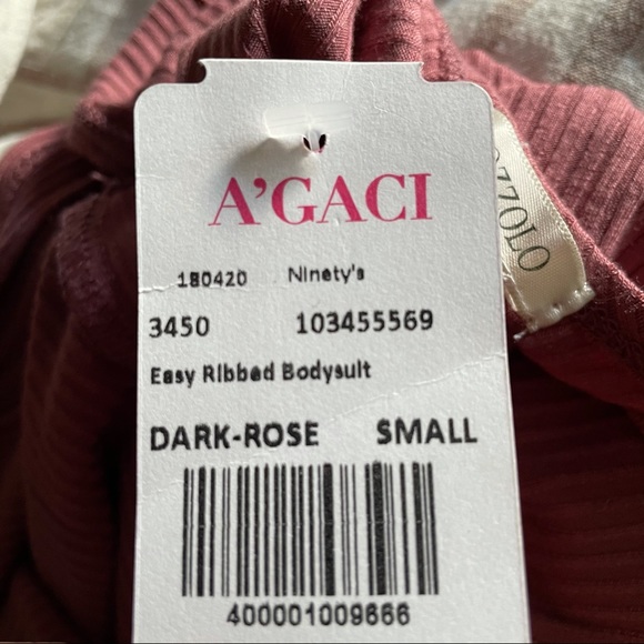 NWT New Ribbed Low Side Scoop Bodysuit Club Small - Picture 5 of 5